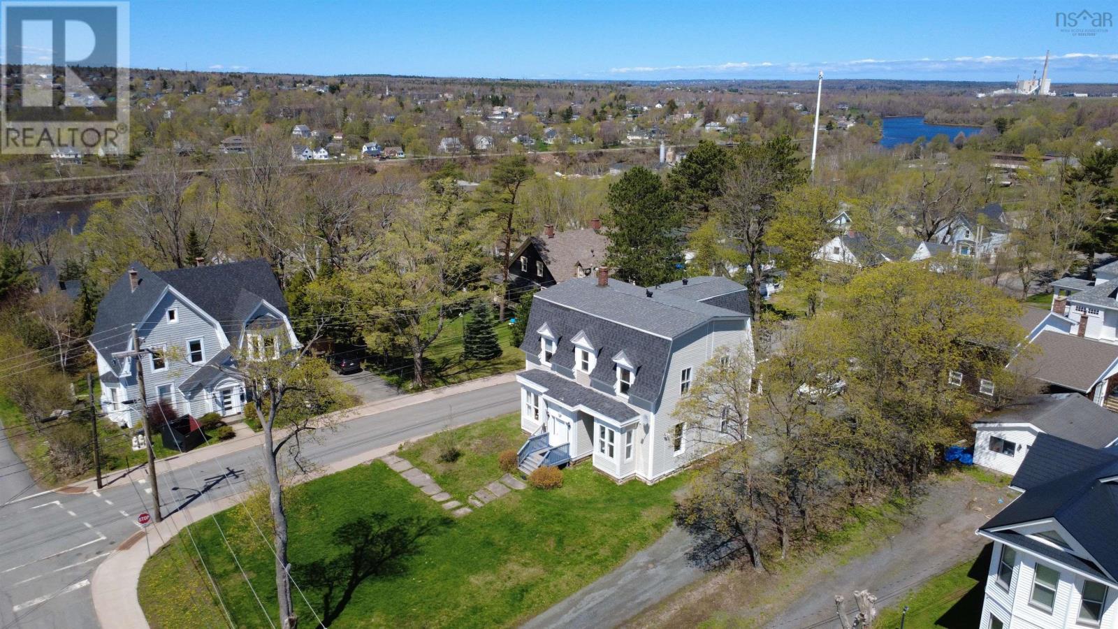 218 Fraser Street - 9