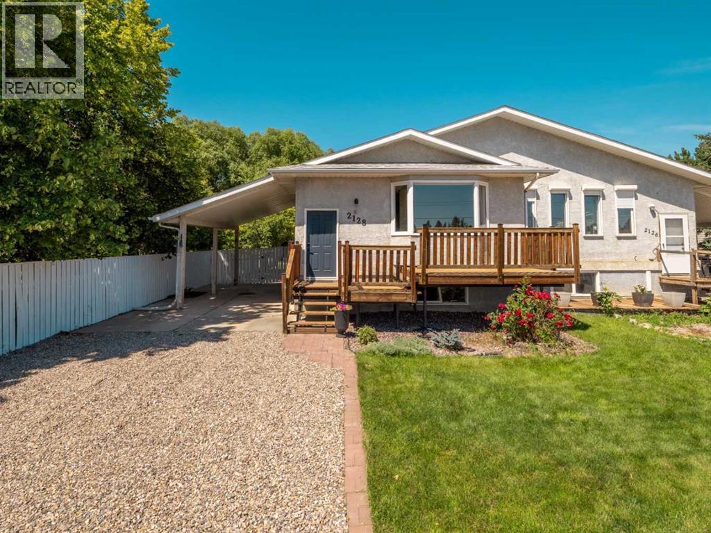 2128 18 Avenue - 1