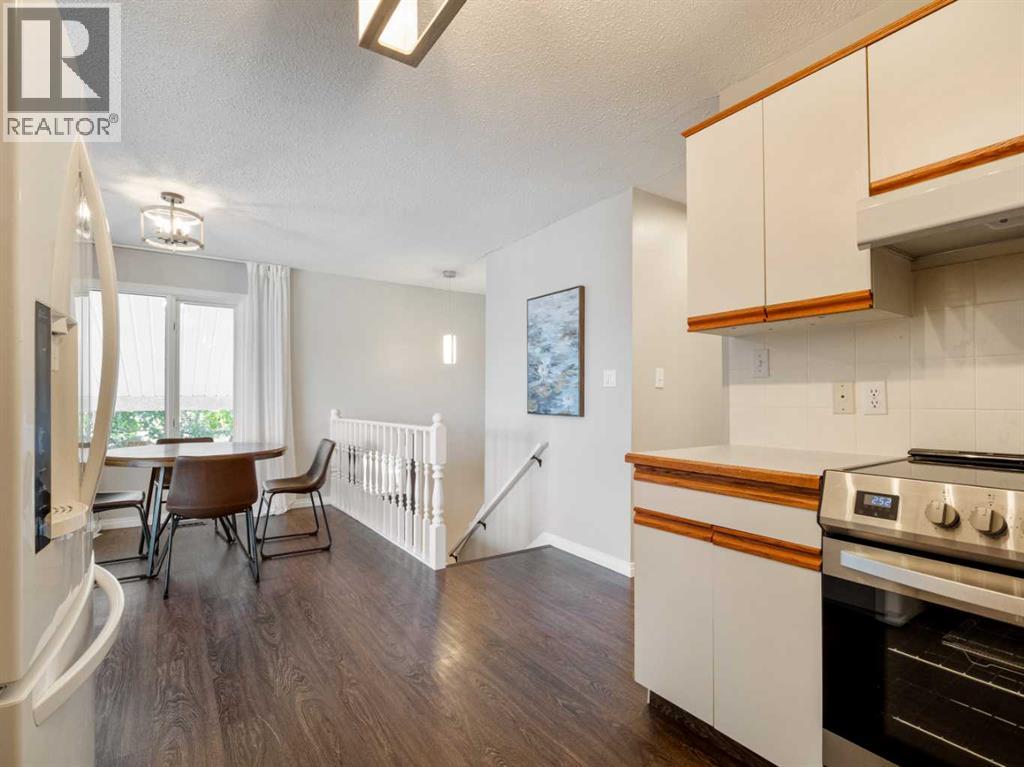 2128 18 Avenue - 9