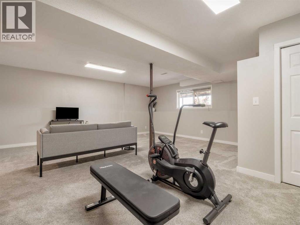 2128 18 Avenue - 29