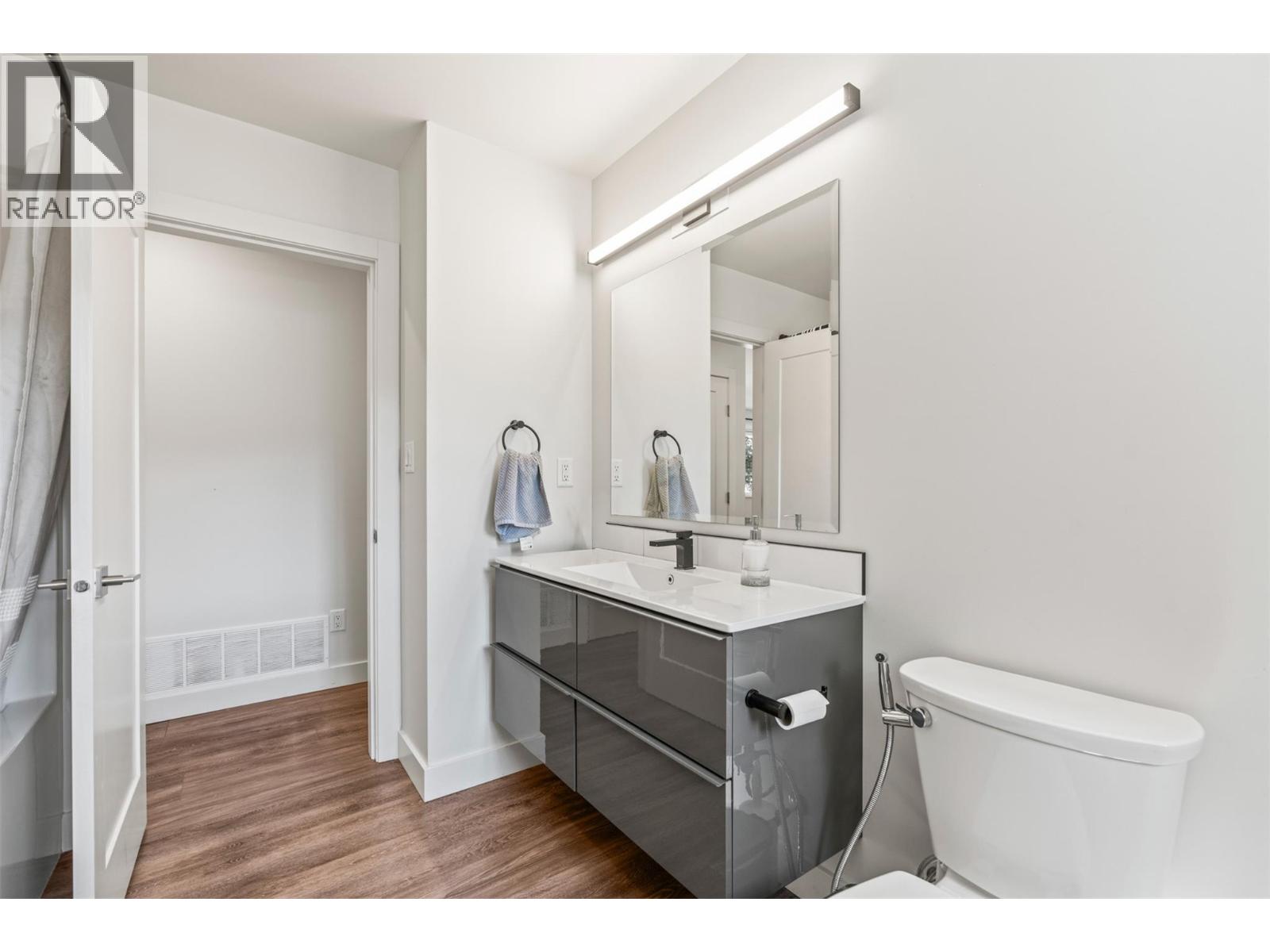 1907 19 Street - Image 38