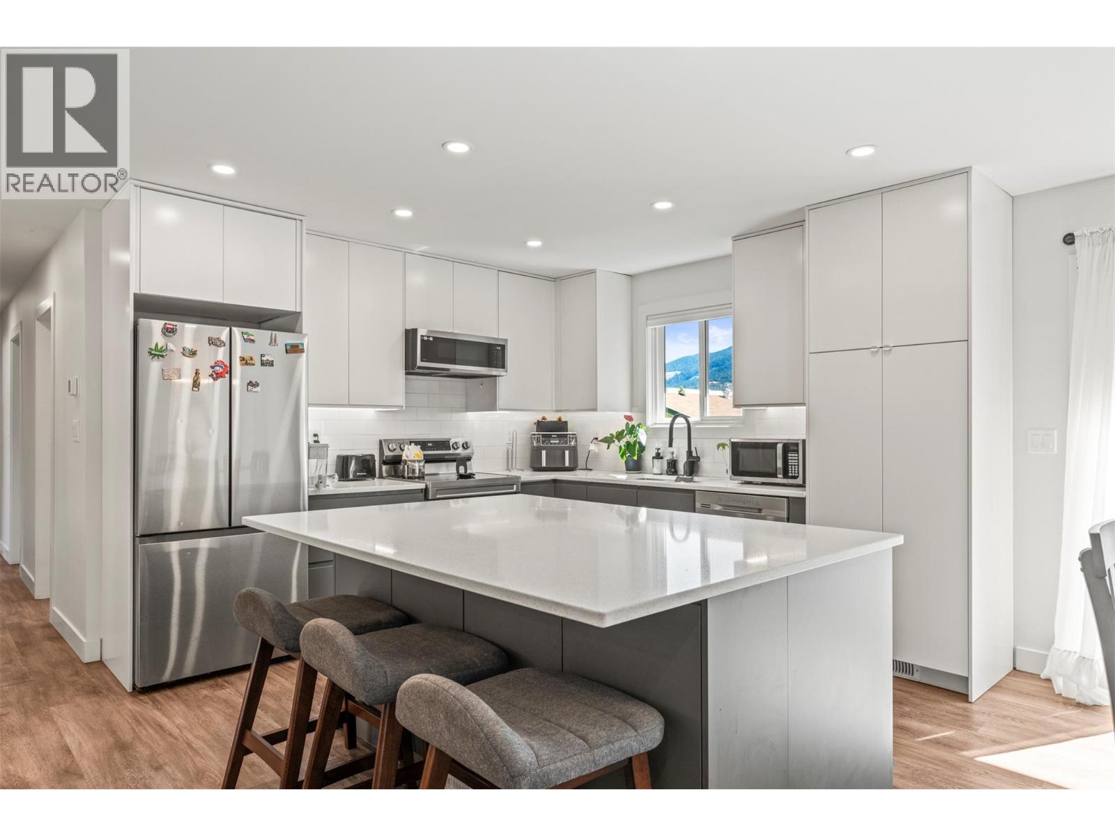 1907 19 Street - Image 10