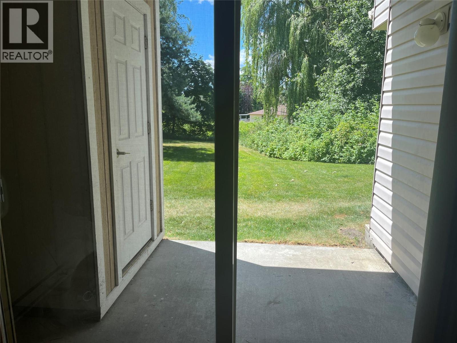 #304 1607 43 Avenue Lot# SL 10 - 13