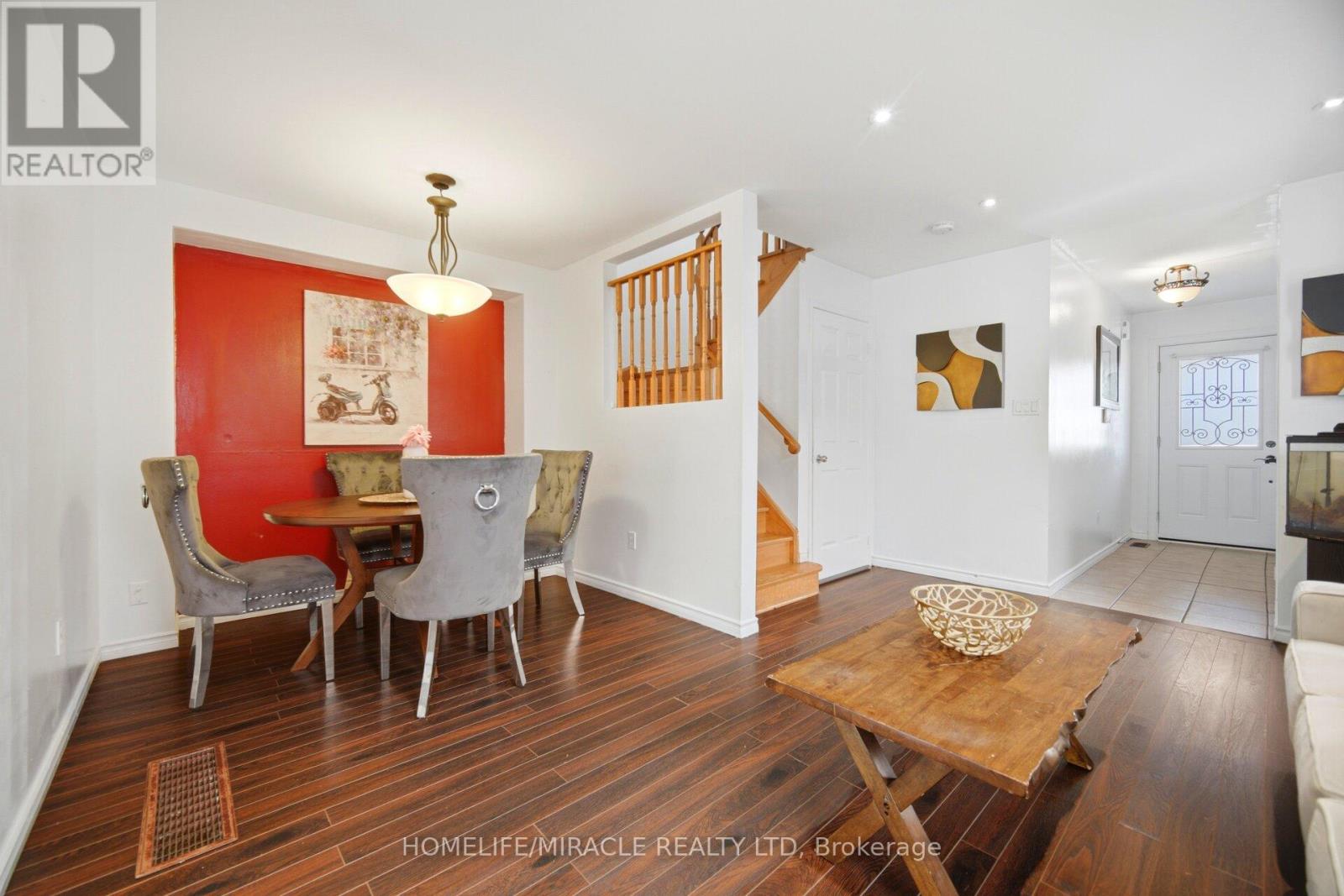 45 RIDGEFIELD COURT - 10