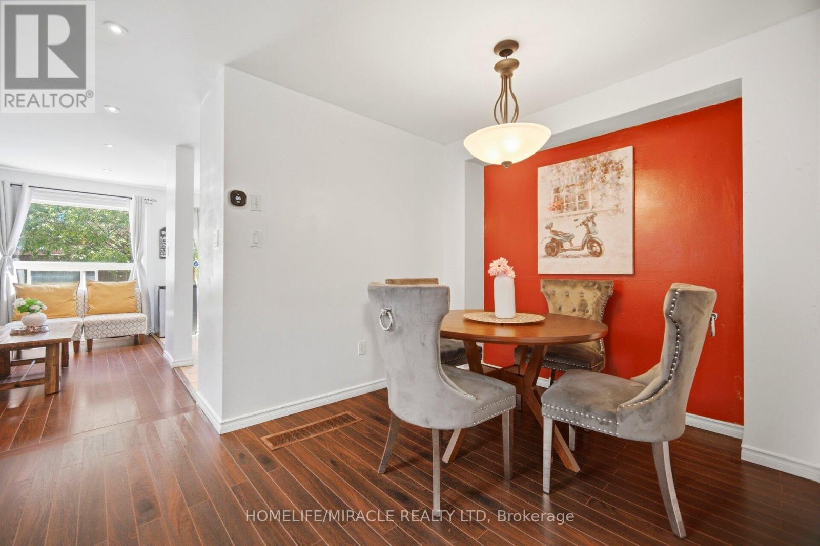 45 RIDGEFIELD COURT - 11