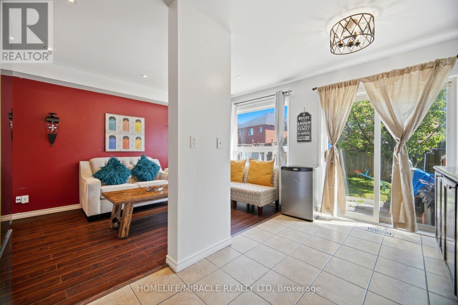 45 RIDGEFIELD COURT - 19