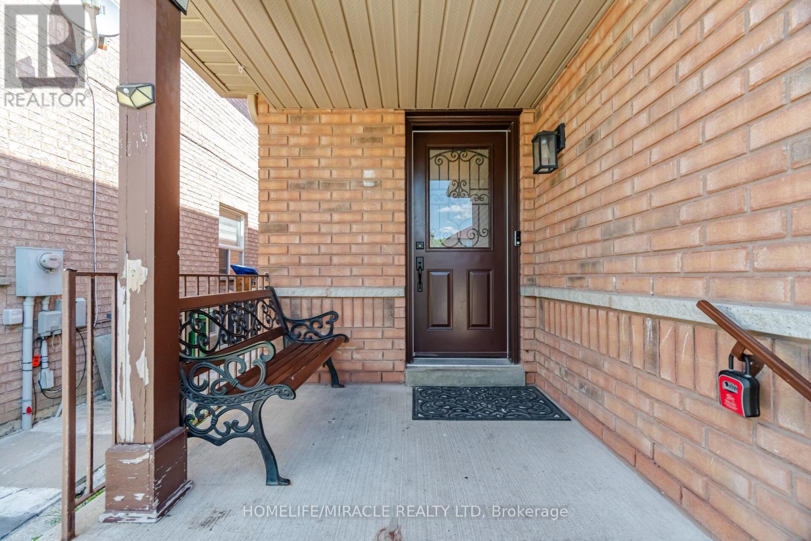 45 RIDGEFIELD COURT - 4