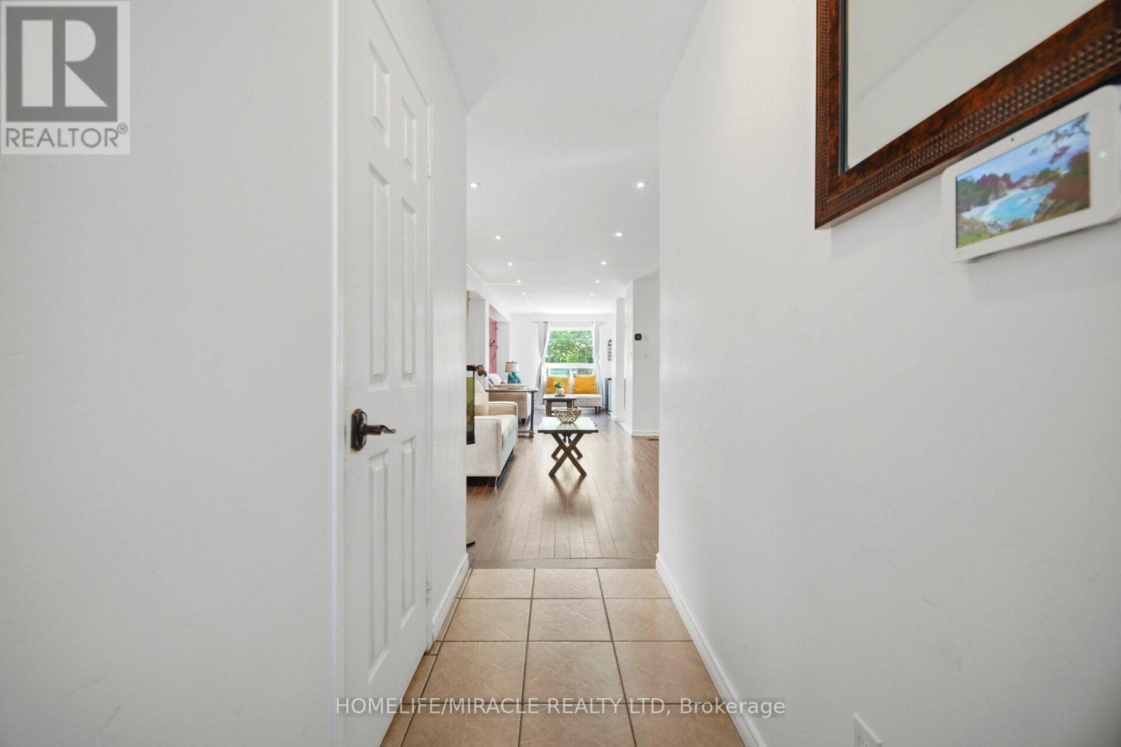 45 RIDGEFIELD COURT - 6