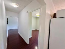 2 105 Scotia Street, Winnipeg, MB R2W4Z1 Photo 13
