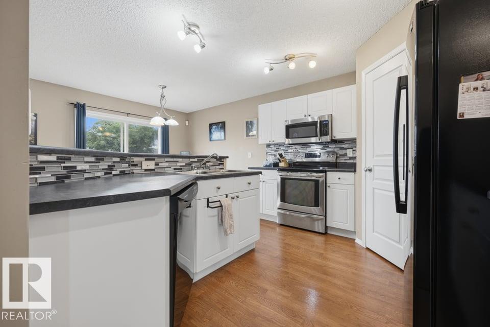 17724 90 ST NW, Klarvatten, Edmonton photo 3