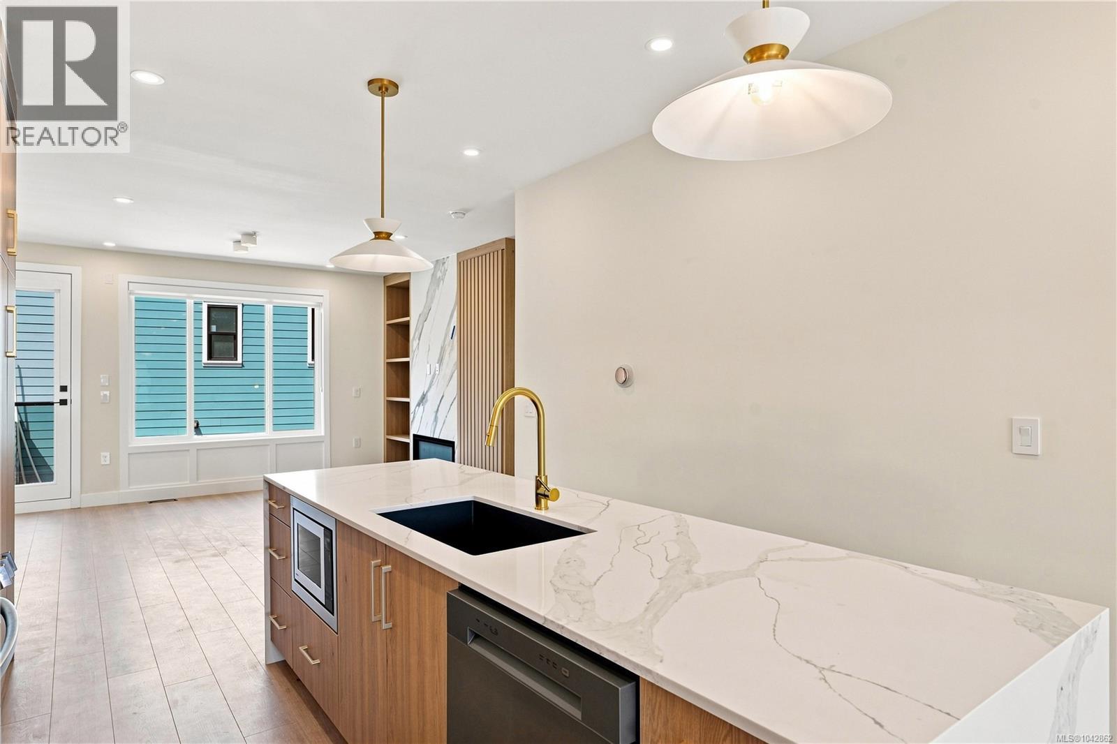 2124 Kingbird Dr - 15