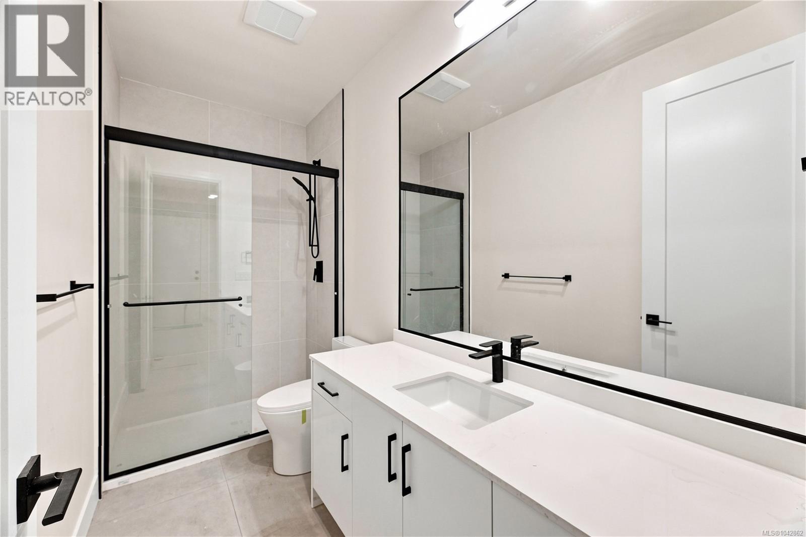 2124 Kingbird Dr - 30
