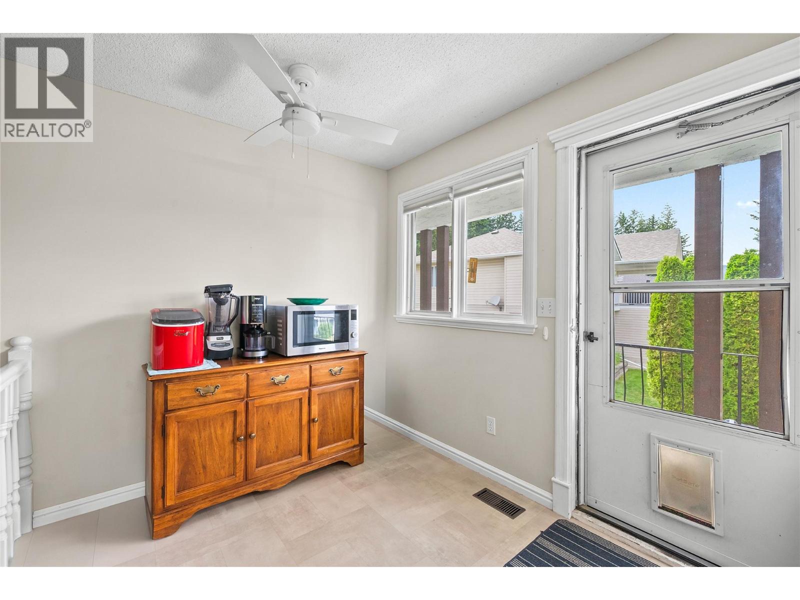 2440 Sunrise Boulevard - 13