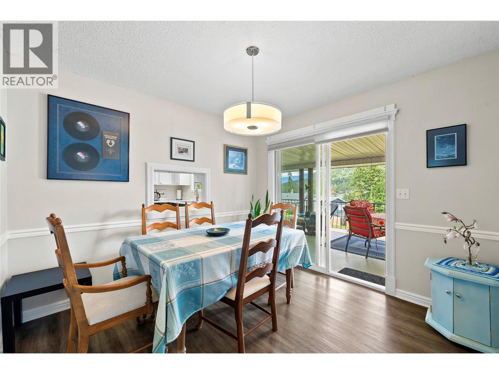 2440 Sunrise Boulevard - 8