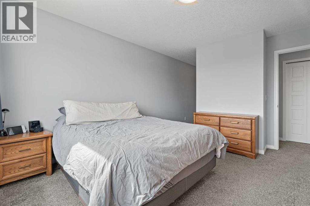52 Saddlestone Drive NE - 25