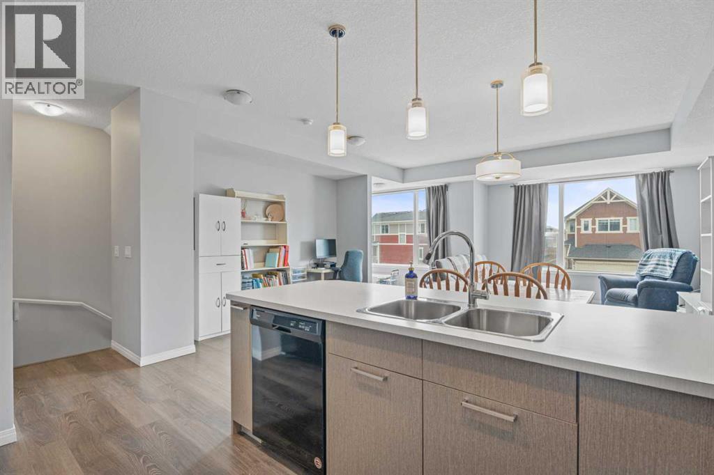 52 Saddlestone Drive NE - 9