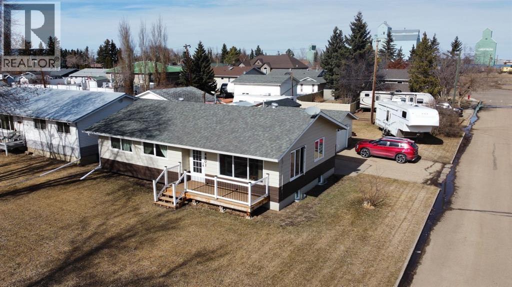 4801 48 Avenue - 34