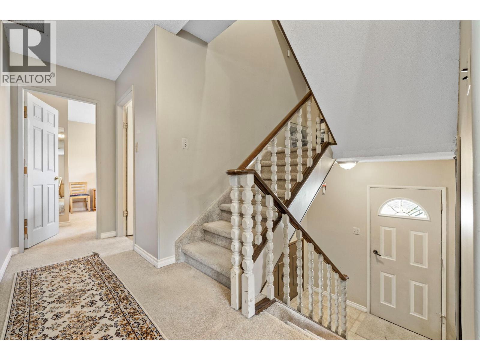 660 Sparrow Road - 27