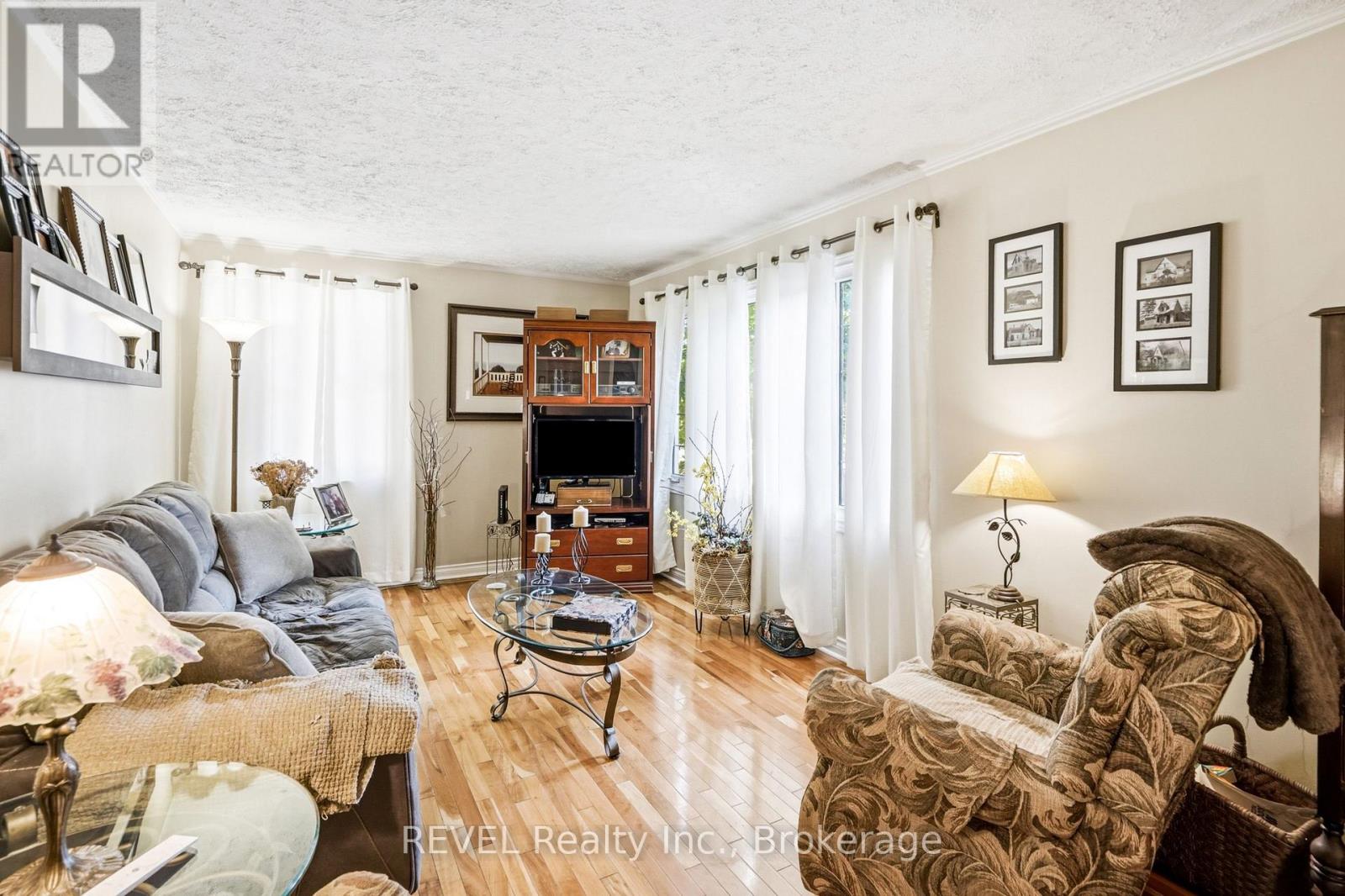 136 POWERVIEW AVENUE - 19