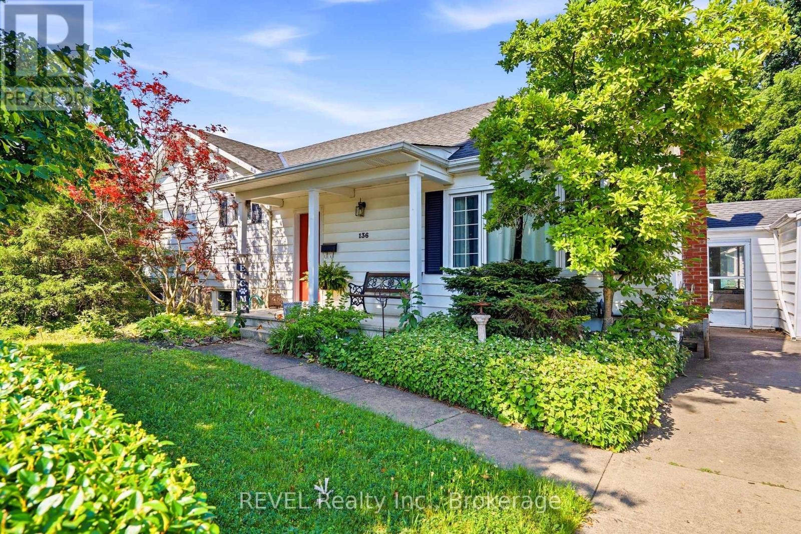 136 POWERVIEW AVENUE - 2