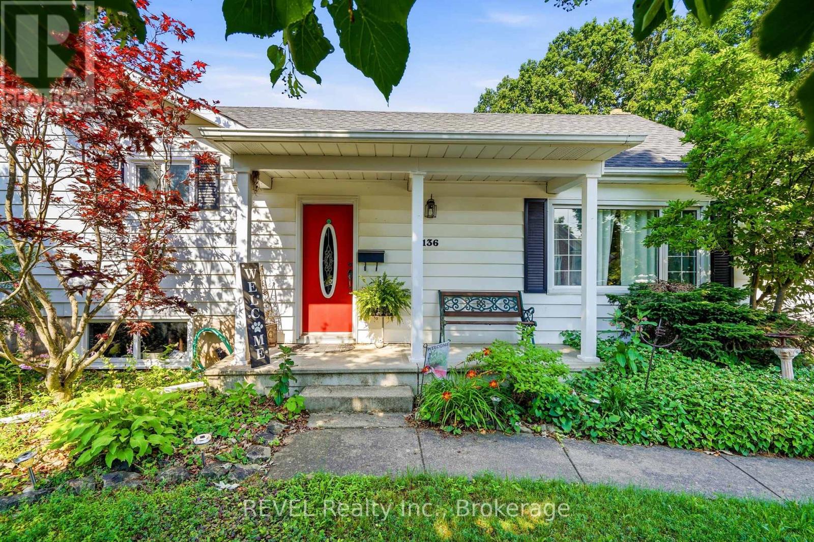136 POWERVIEW AVENUE - 4