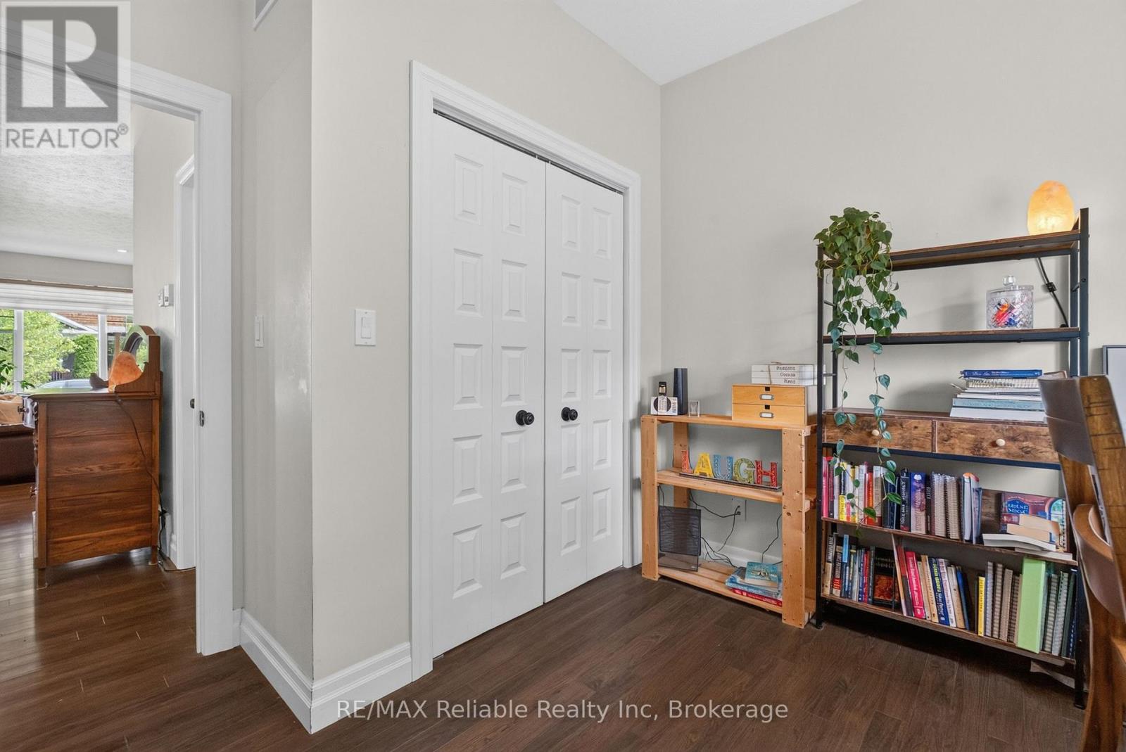 6 SWEET GRASS STREET - 22