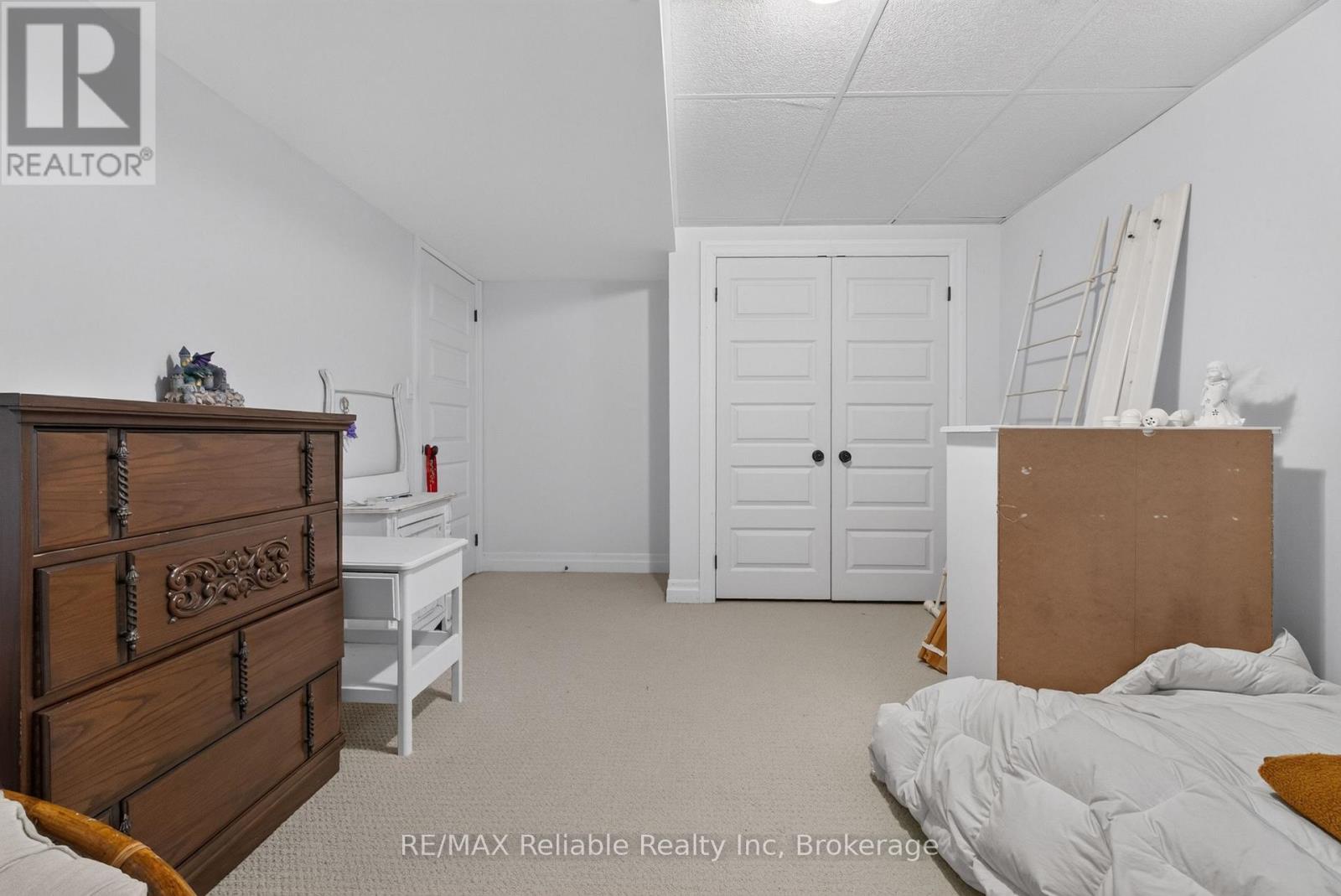 6 SWEET GRASS STREET - 29