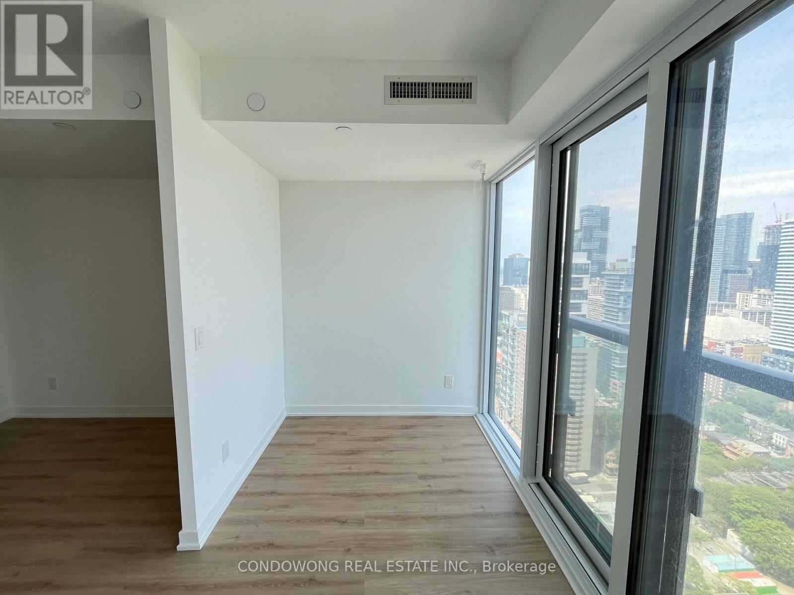 Floor To Ceiling Windows