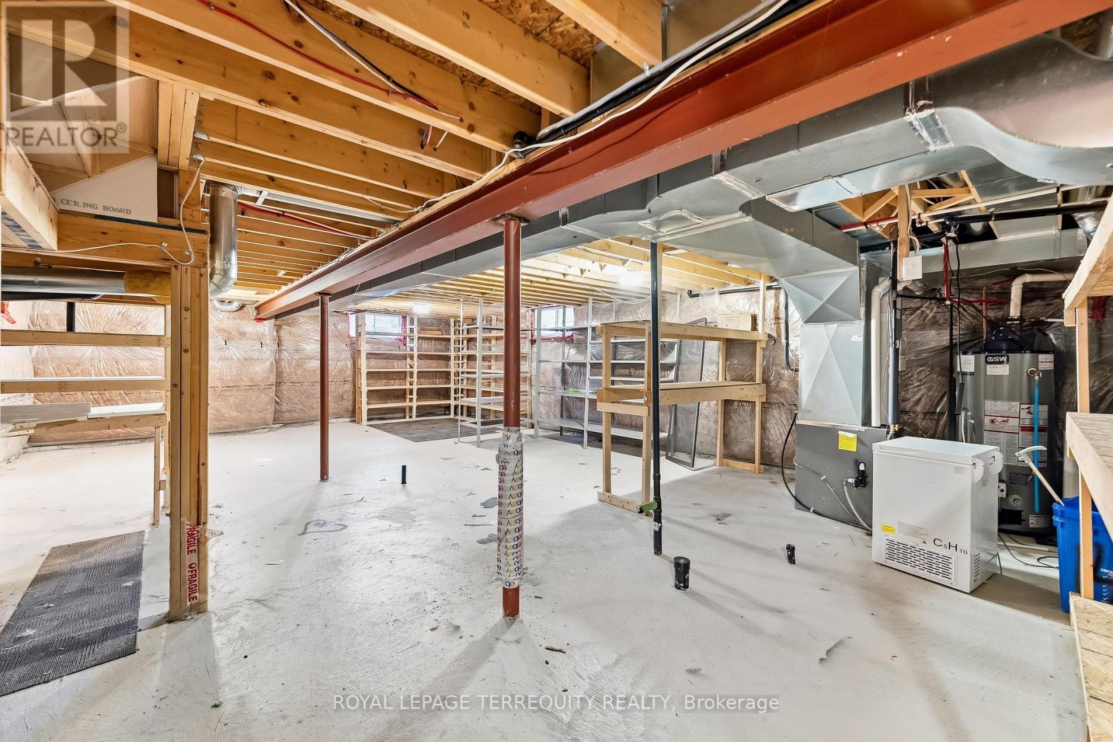 144 UNDERWOOD DRIVE - Image 35