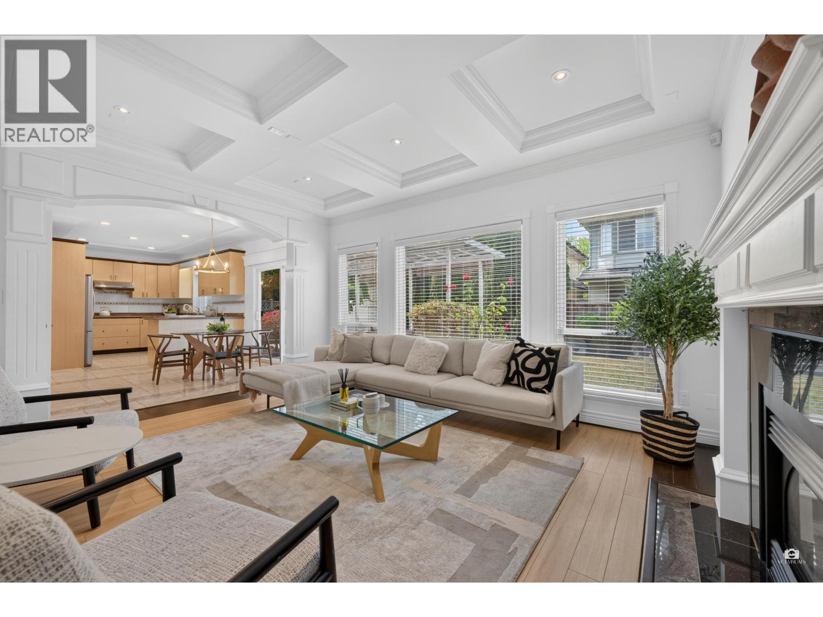 5 Bed, 5 Bath House for Sale in Richmond – 6286 DUNSMUIR CRESCENT, Richmond – MLS# R3145874 - Image 13