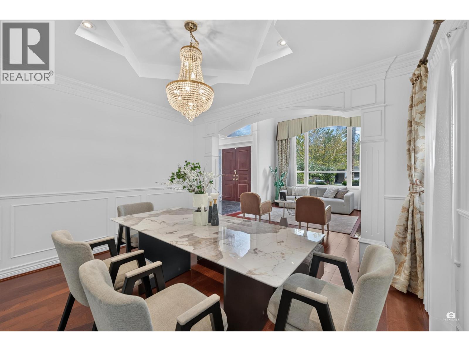 5 Bed, 5 Bath House for Sale in Richmond – 6286 DUNSMUIR CRESCENT, Richmond – MLS# R3145874 - Image 10