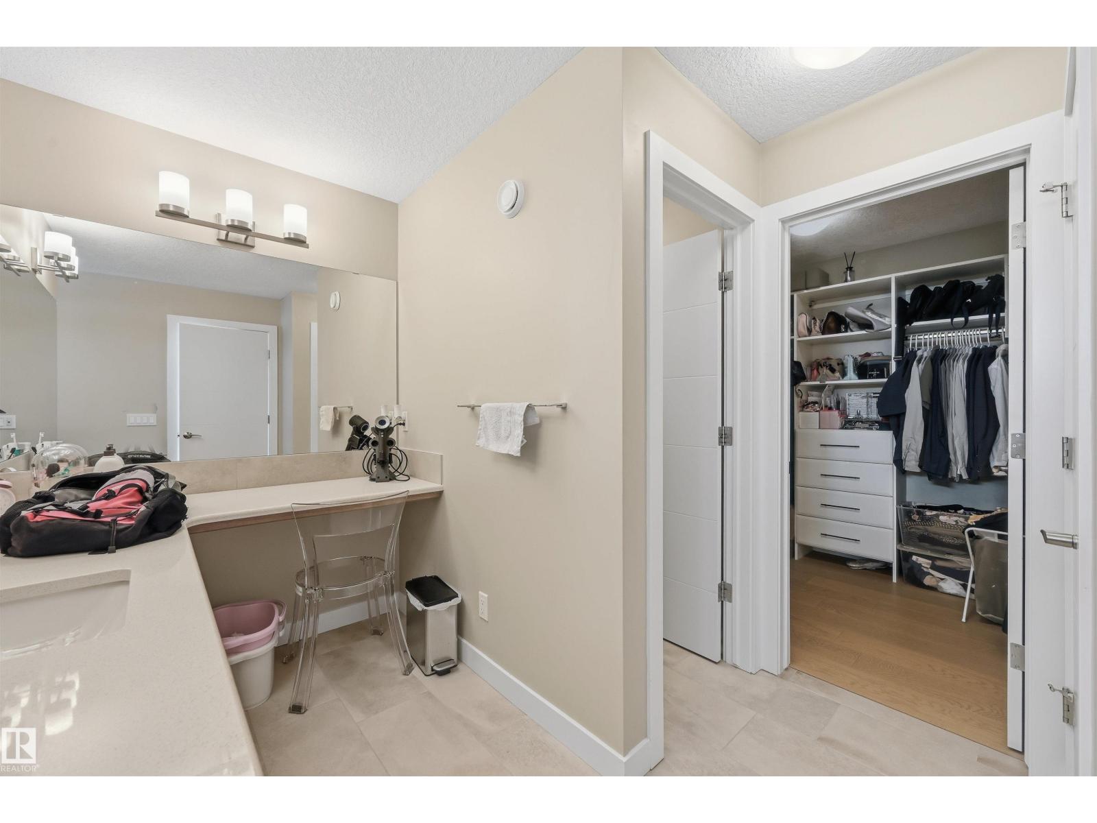 2604 202 ST NW - 27