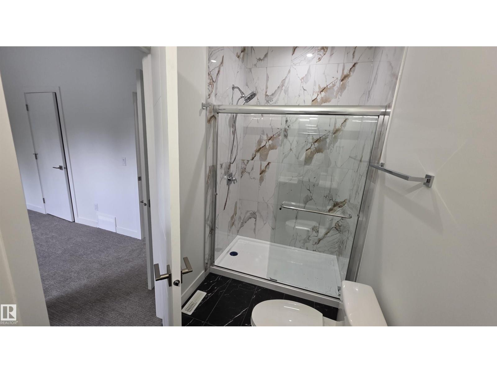 #1 6704 109 ST NW - 9