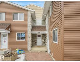 Row / Townhouse for sale at 13271 47 St NW, Edmonton — MLS® E4498627