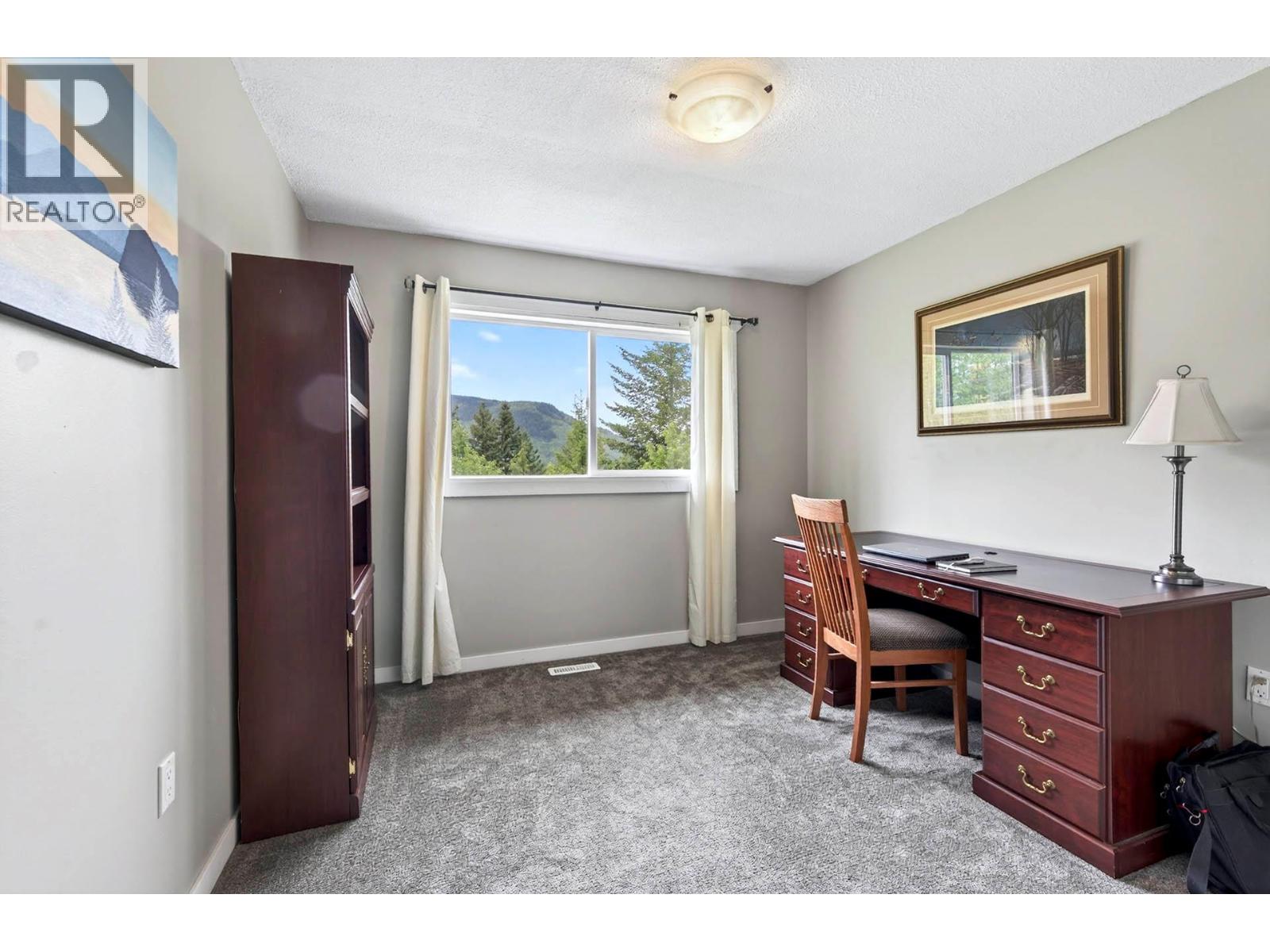 366 Joyce Lane - 24