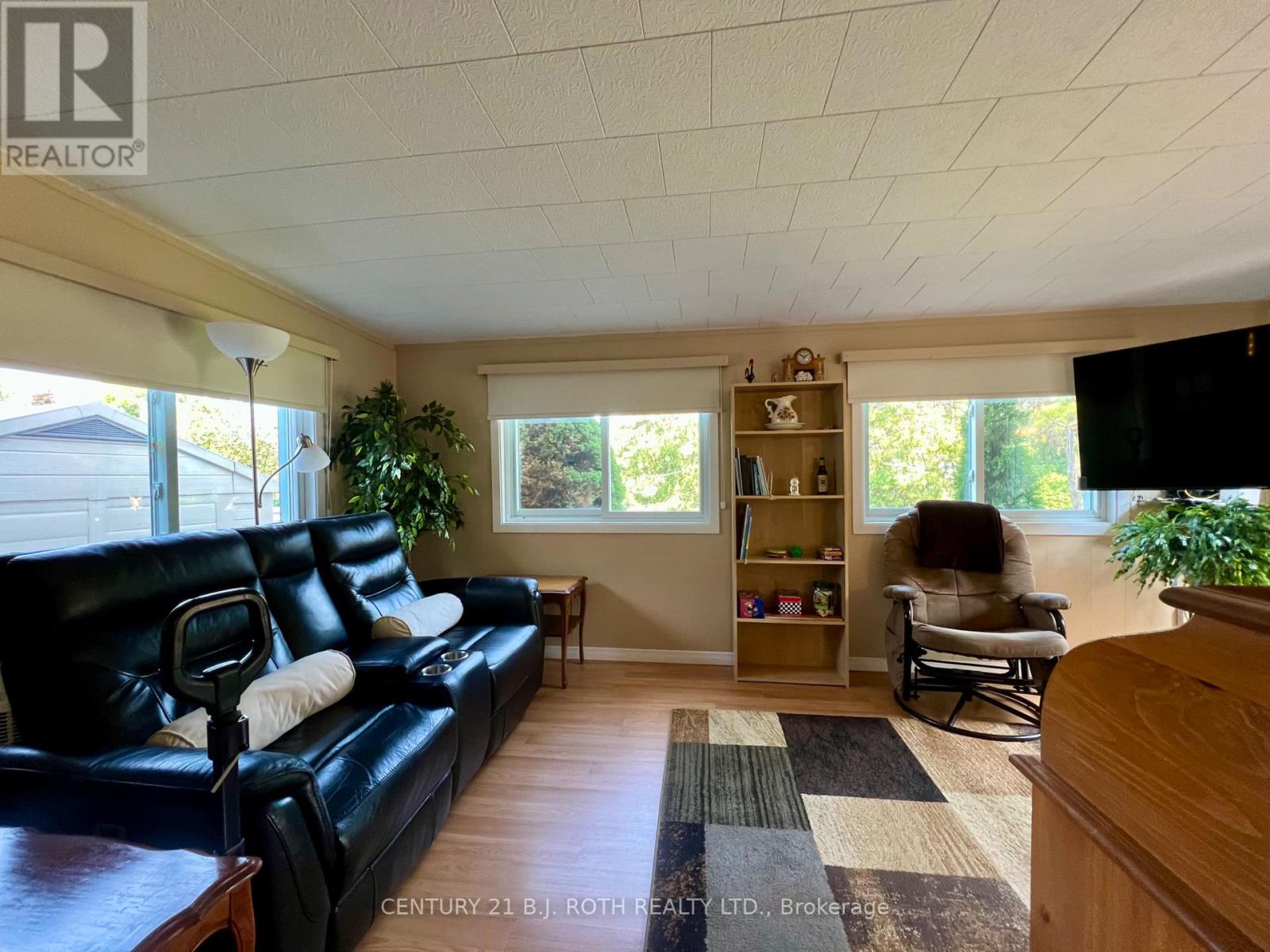 5 WALNUT COURT - Image 16