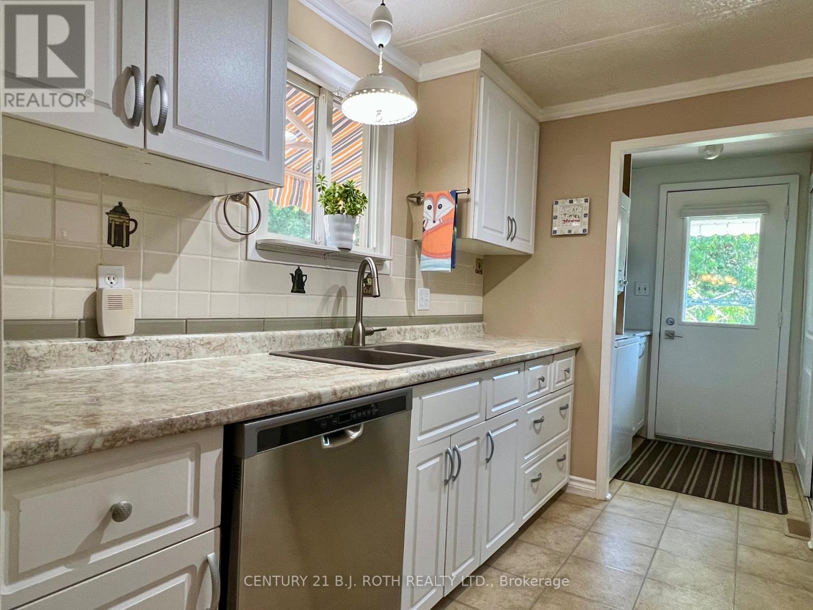 5 WALNUT COURT - Image 9
