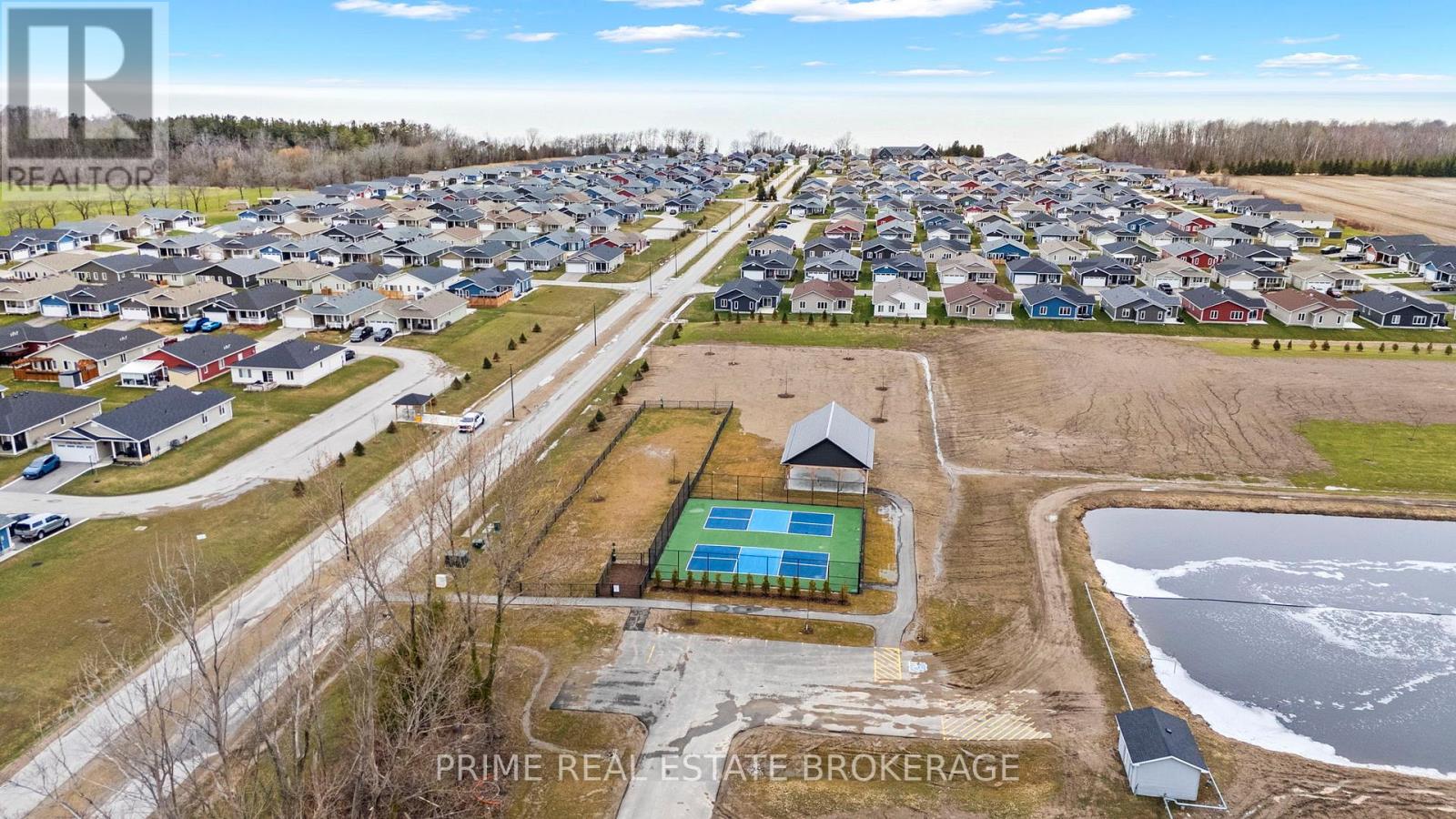 181 LAKE BREEZE DRIVE - 48