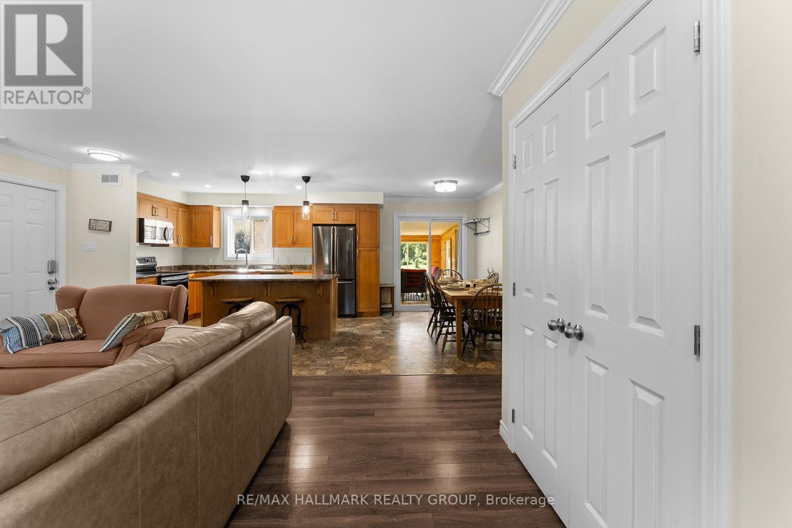 466 STEWARTVILLE ROAD W - 21
