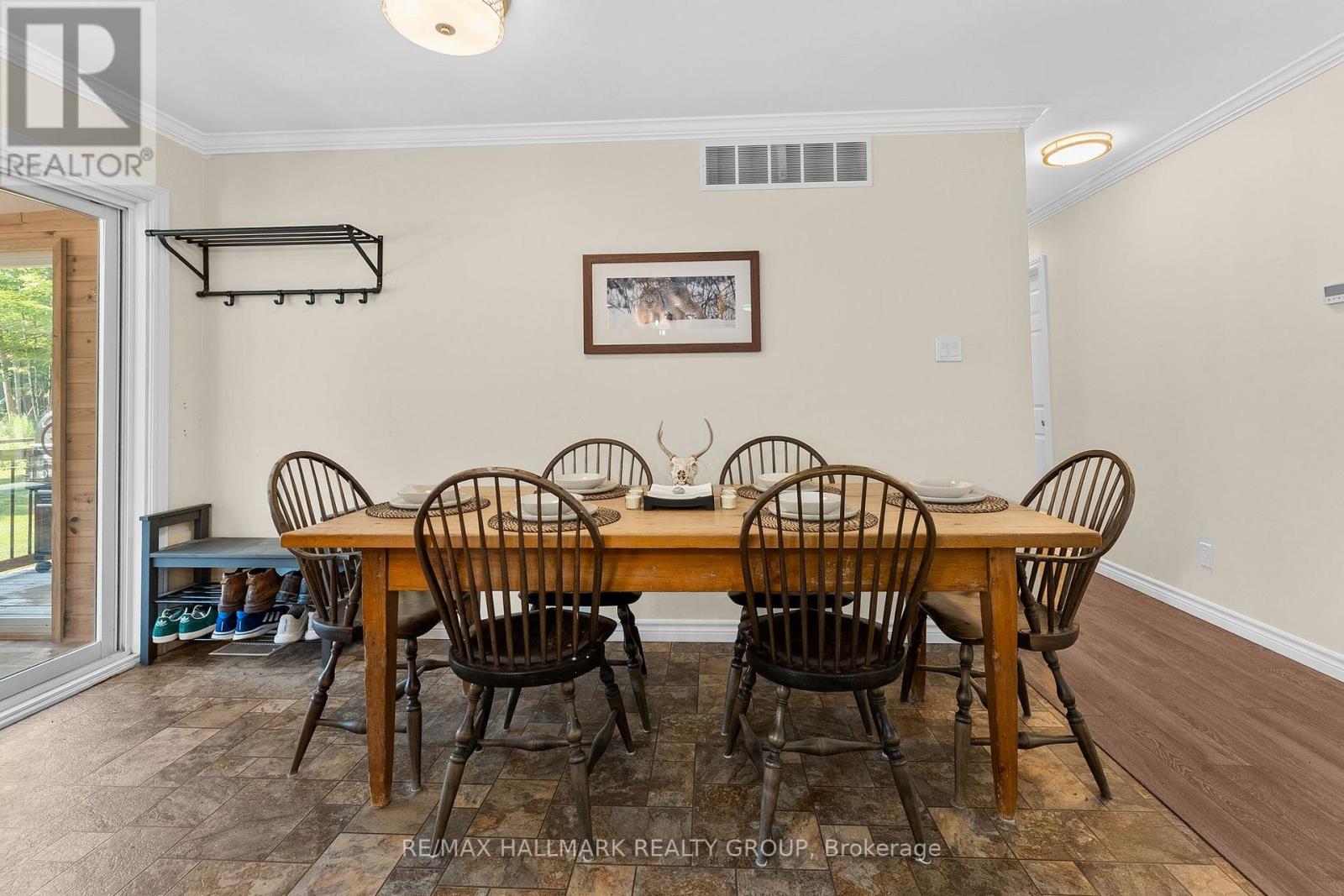466 STEWARTVILLE ROAD W - 28