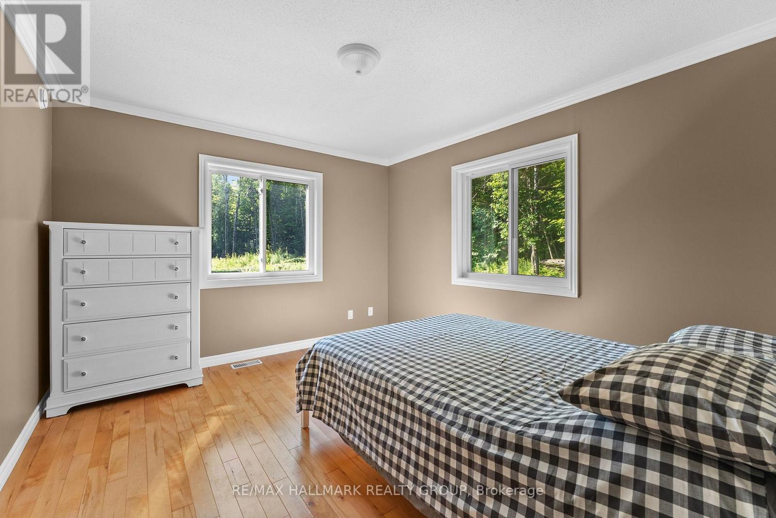 466 STEWARTVILLE ROAD W - 30