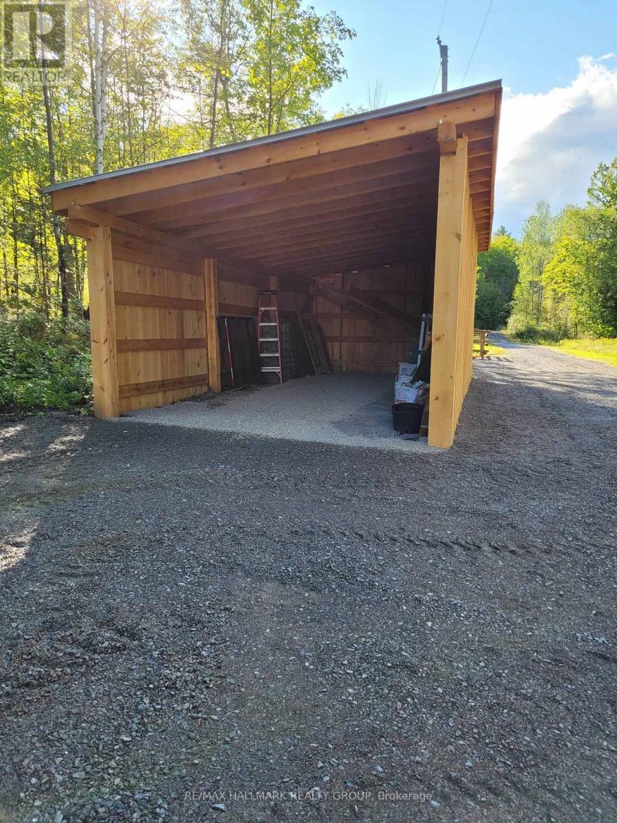 466 STEWARTVILLE ROAD W - 44