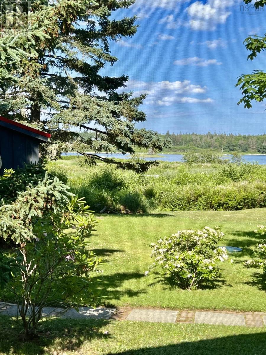 5 Sand Beach Road - Image 31