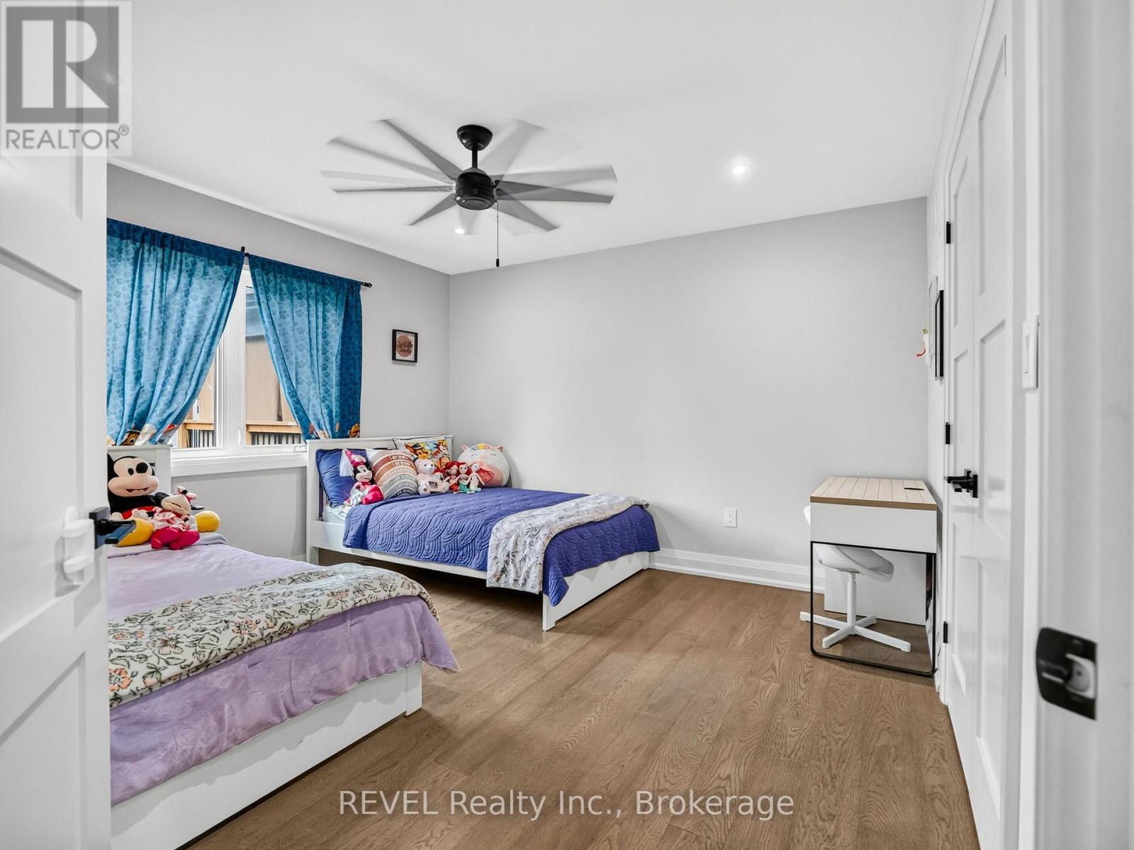 2761 ARROWSMITH COURT - 27