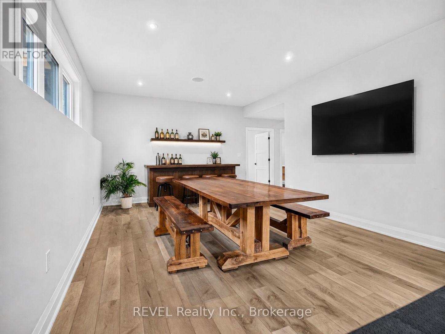 2761 ARROWSMITH COURT - 31