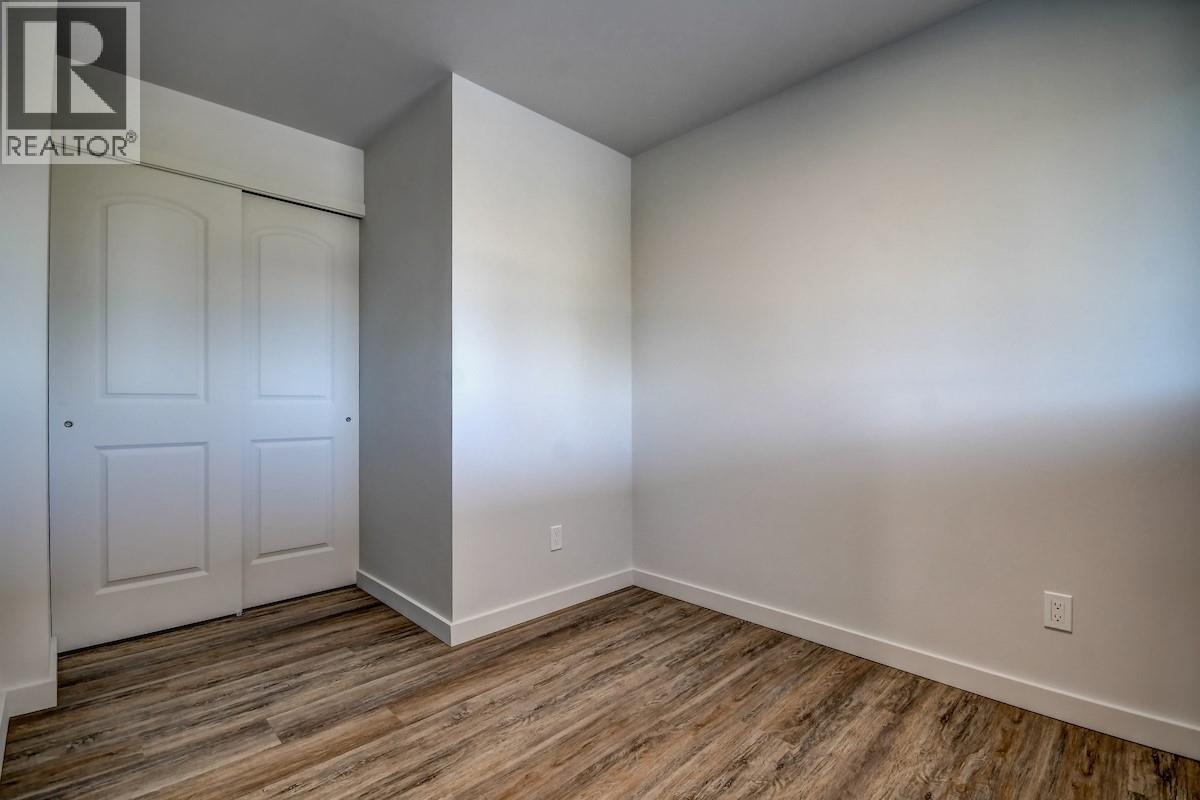 1916 Canyon Street - 28