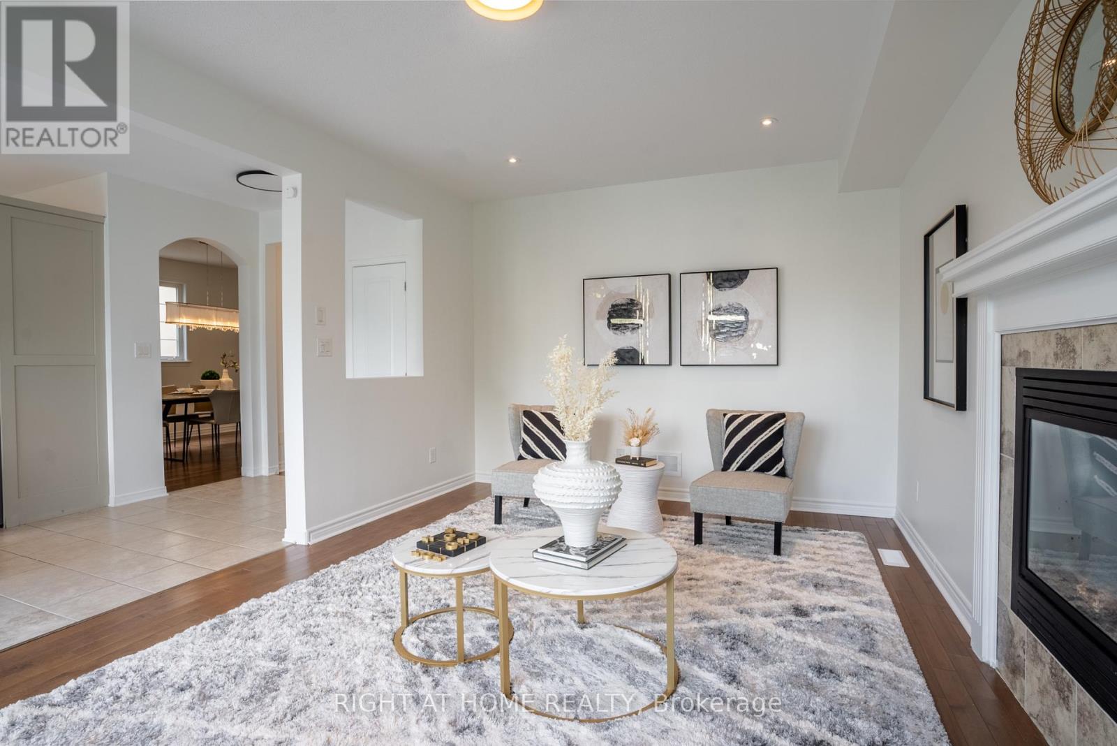 106 SUNITA CRESCENT - 17