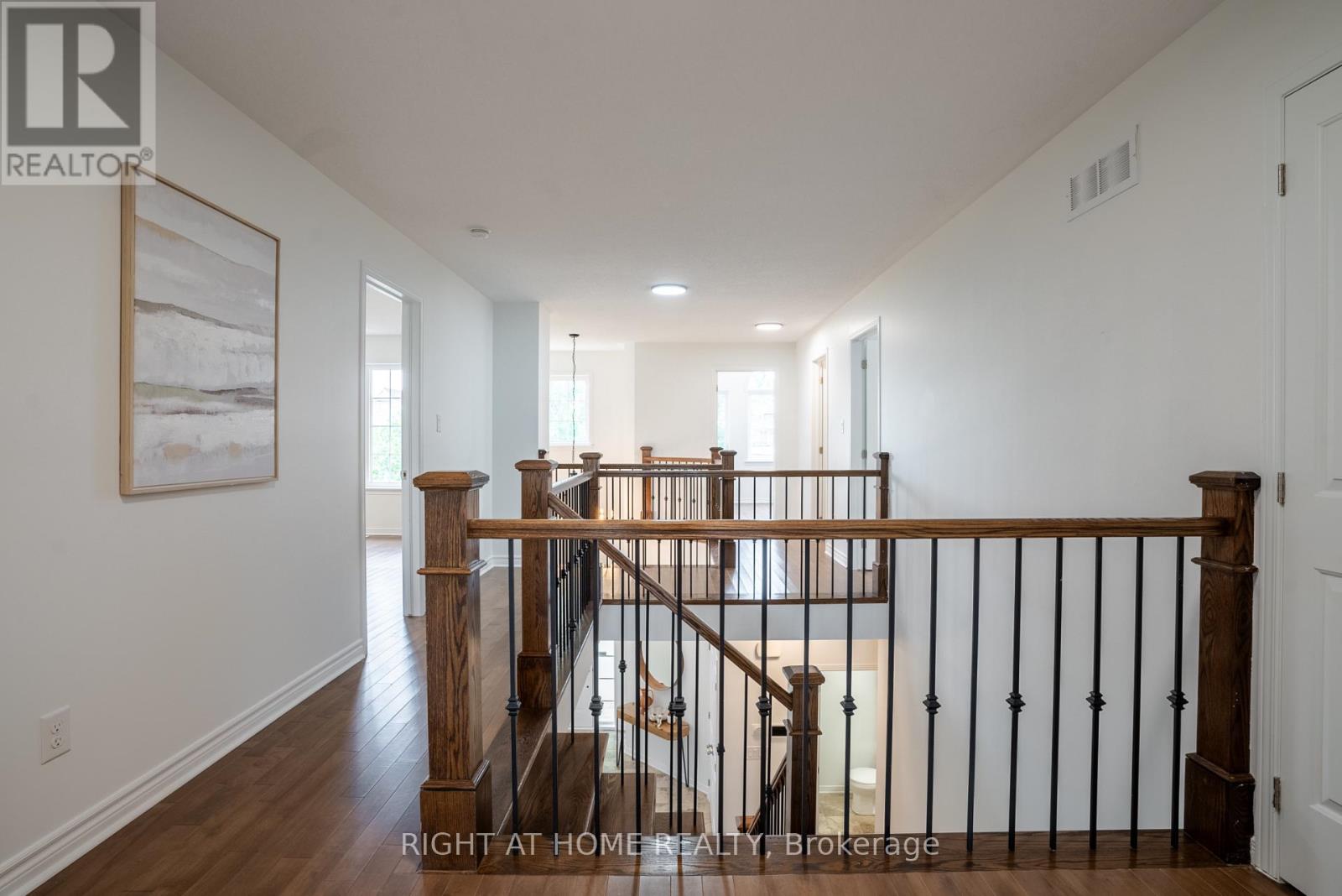 106 SUNITA CRESCENT - 20