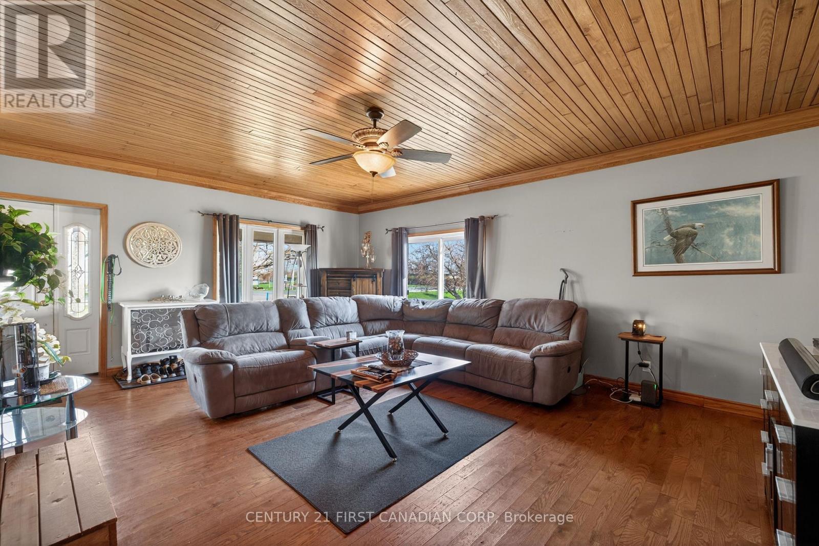 73309 BLUEWATER HIGHWAY - 13