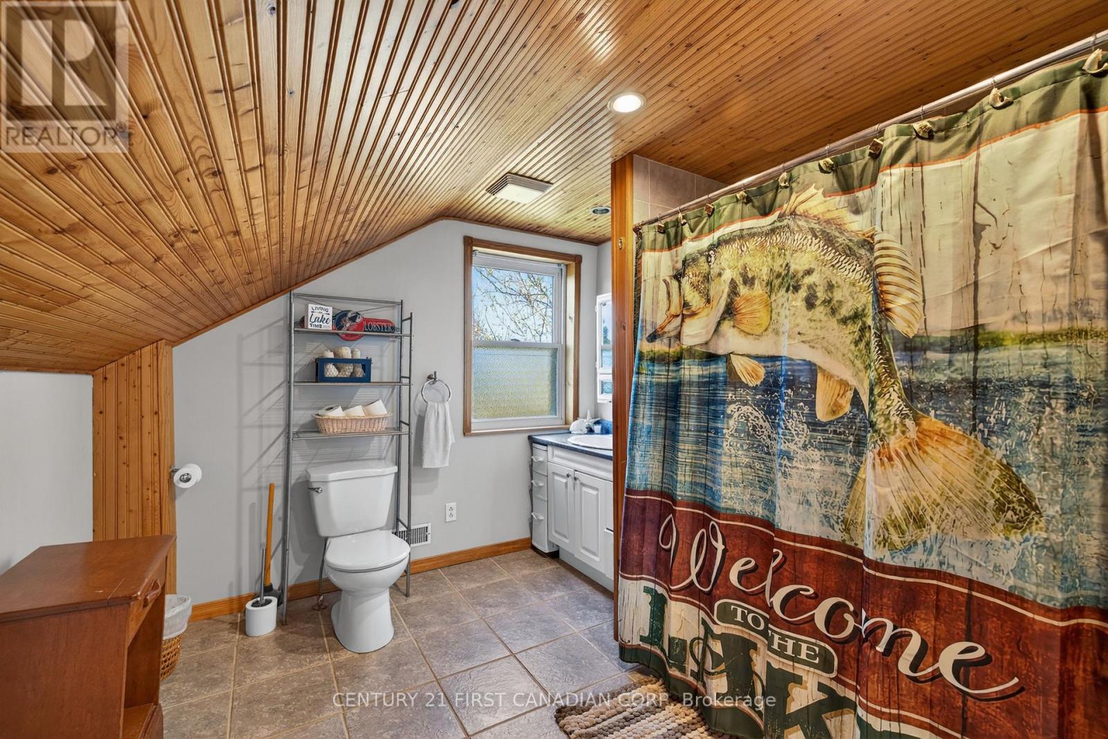 73309 BLUEWATER HIGHWAY - 24